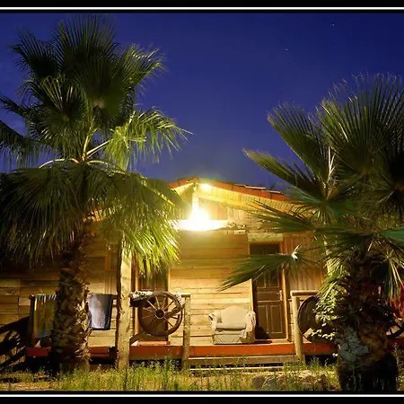 Kadir's Family House Lodge