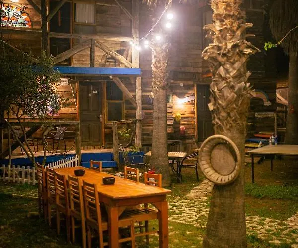 Kadir's Family House Olympos